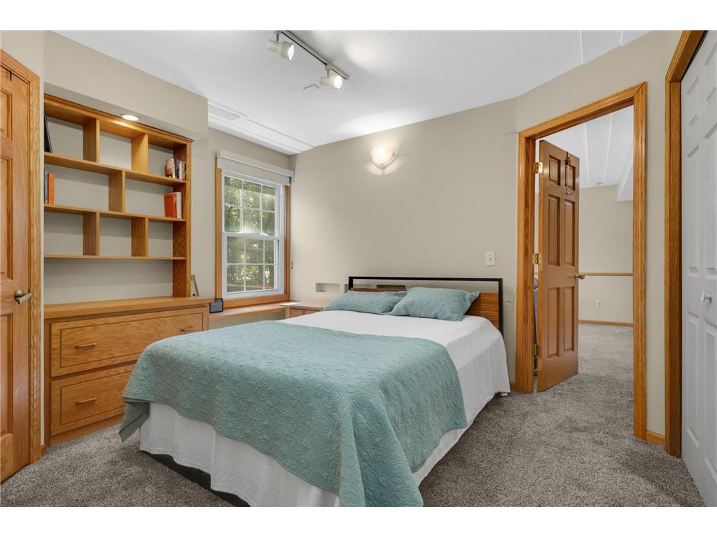 2307 Grange Avenue N Oakdale MN 55128 7085439 image22
