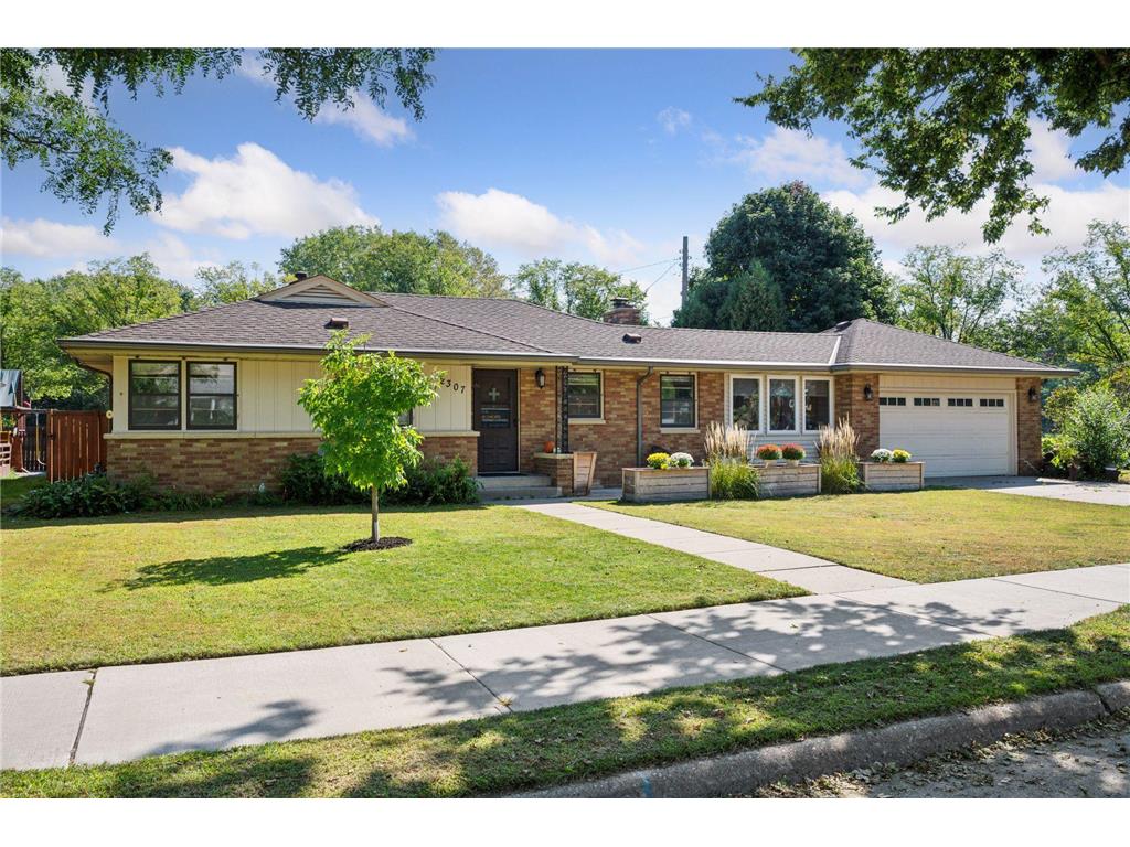 2307 Harding Street NE Minneapolis MN 55418 6790153 image1