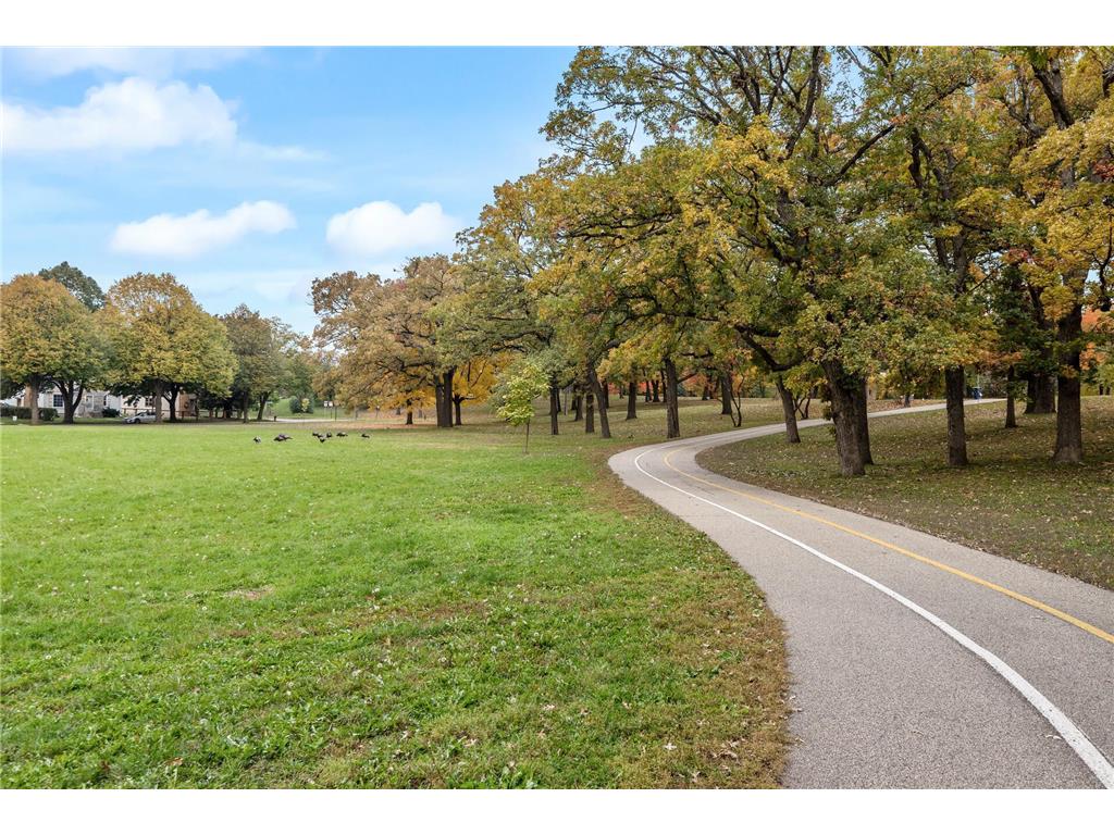 2307 Unity Avenue N Golden Valley MN 55422 7013335 image25