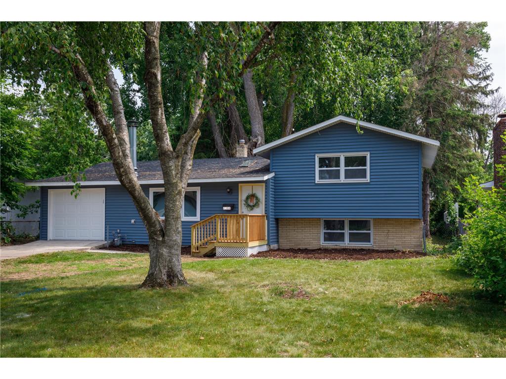 2308 16th Avenue E, North Saint Paul, MN, 55109 MLS 6378943 Edina