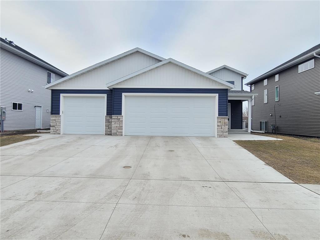 2308 36th Avenue S Moorhead MN 56560 7042031 image1
