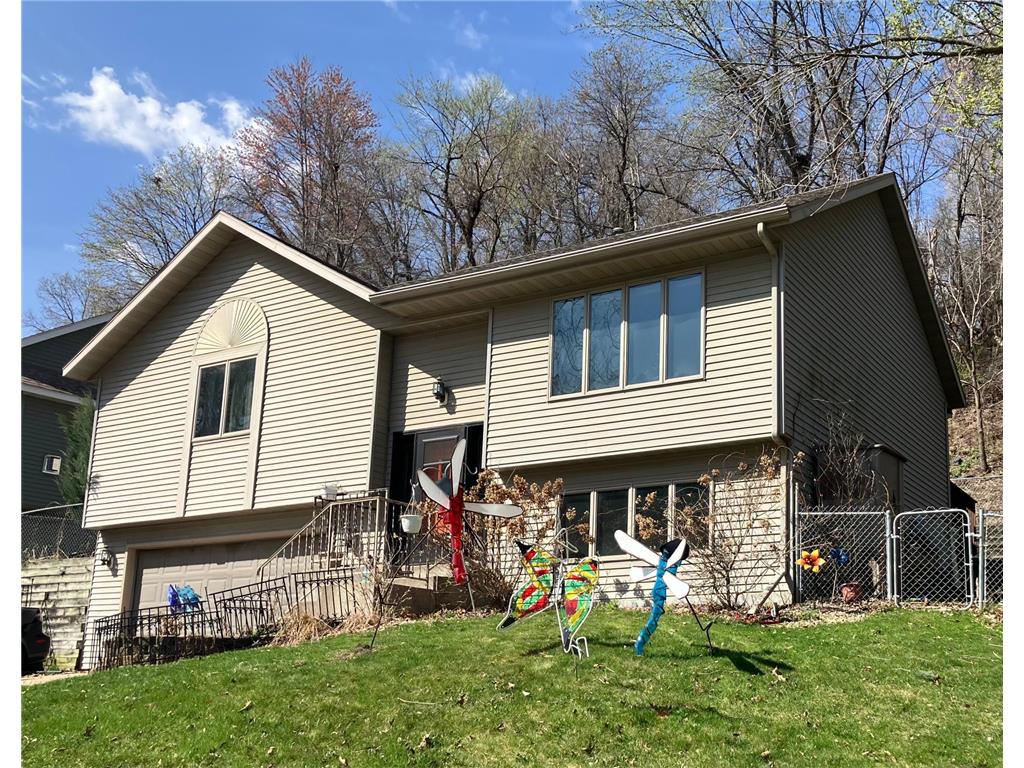 2308 Brooks Avenue Red Wing MN 55066 7060324 image1