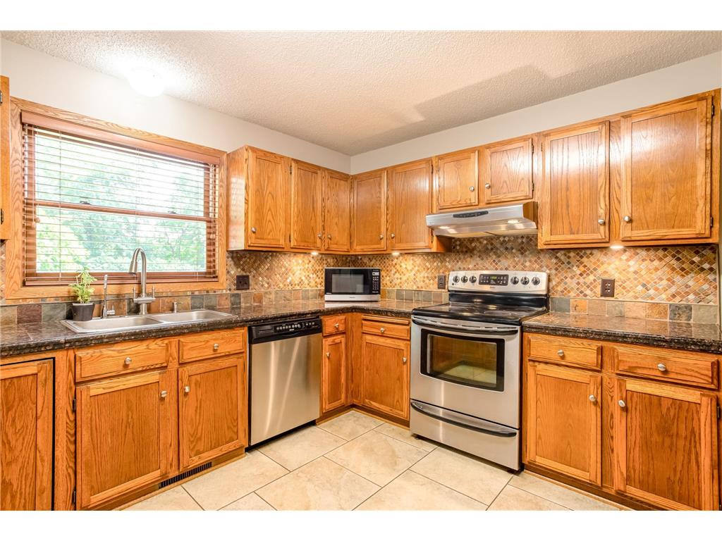 2308 Horizon Place Burnsville MN 55337 7078066 image7
