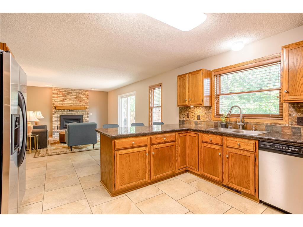 2308 Horizon Place Burnsville MN 55337 7078066 image8