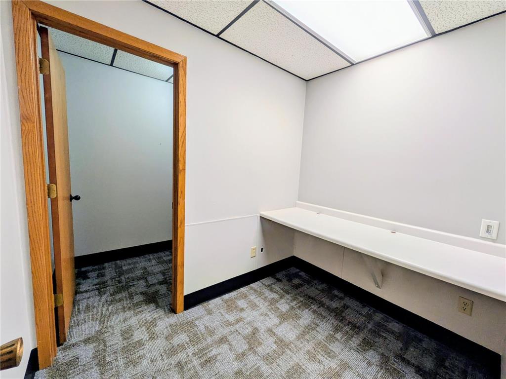 2308 S Broadway Street #2D Alexandria MN 56308 7083939 image9