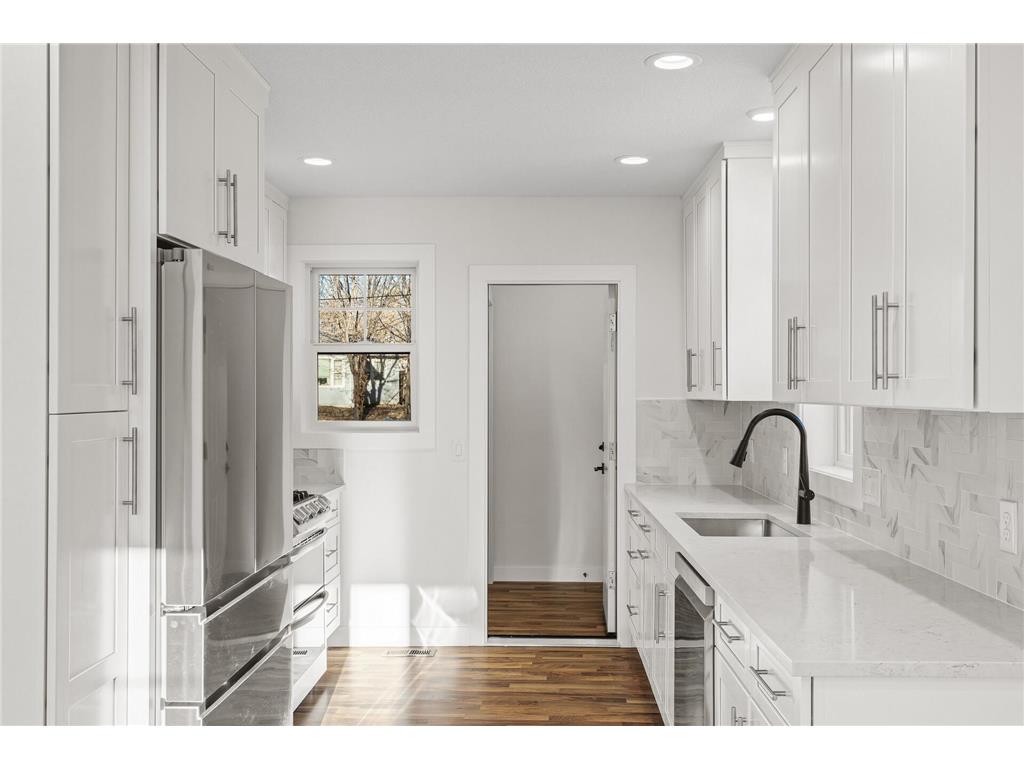2308 Shadywood Road Orono MN 55391 7043162 image15
