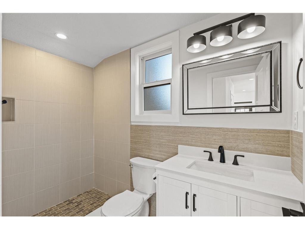 2308 Shadywood Road Orono MN 55391 7043162 image19
