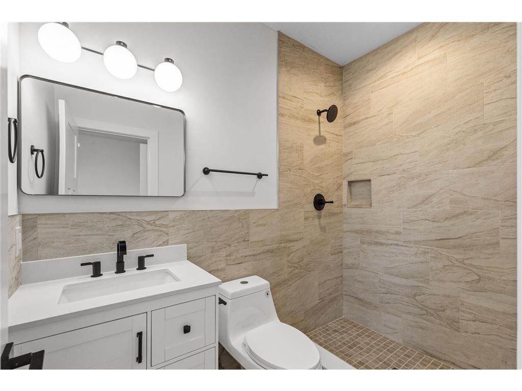 2308 Shadywood Road Orono MN 55391 7043162 image33