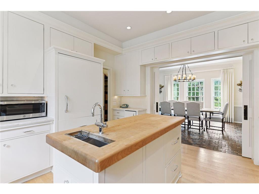 2308 W Lake Of The Isles Parkway Minneapolis MN 55405 - Lake of the Isles 6803462 image20