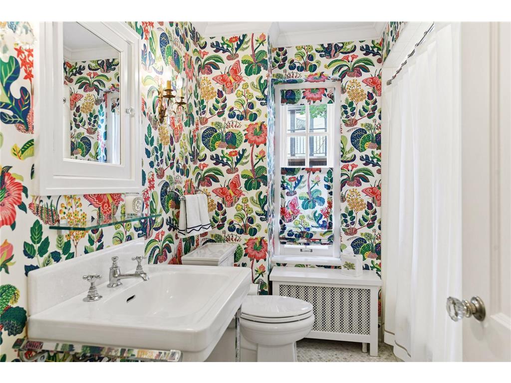 2308 W Lake Of The Isles Parkway Minneapolis MN 55405 - Lake of the Isles 6803462 image21