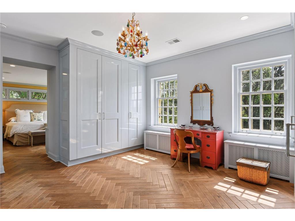 2308 W Lake Of The Isles Parkway Minneapolis MN 55405 - Lake of the Isles 6803462 image29