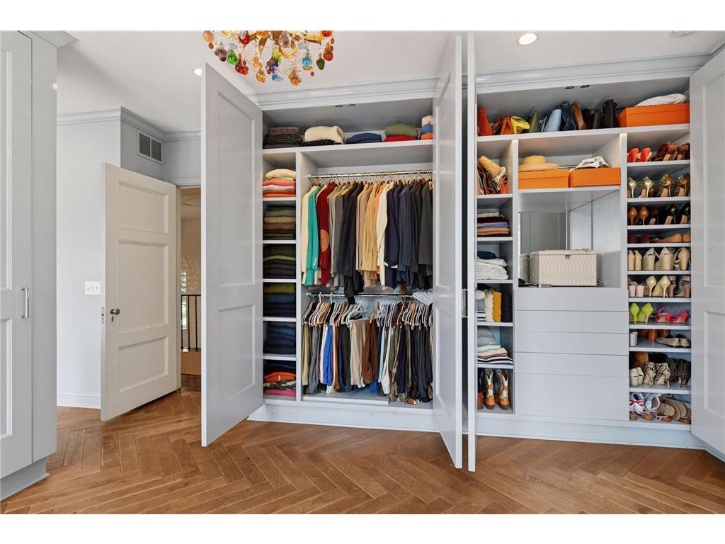 2308 W Lake Of The Isles Parkway Minneapolis MN 55405 - Lake of the Isles 6803462 image31