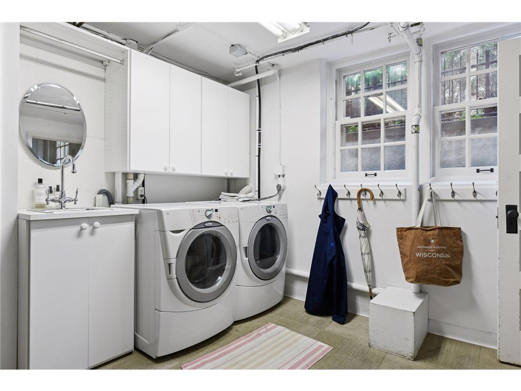 2308 W Lake Of The Isles Parkway Minneapolis MN 55405 - Lake of the Isles 6803462 image46