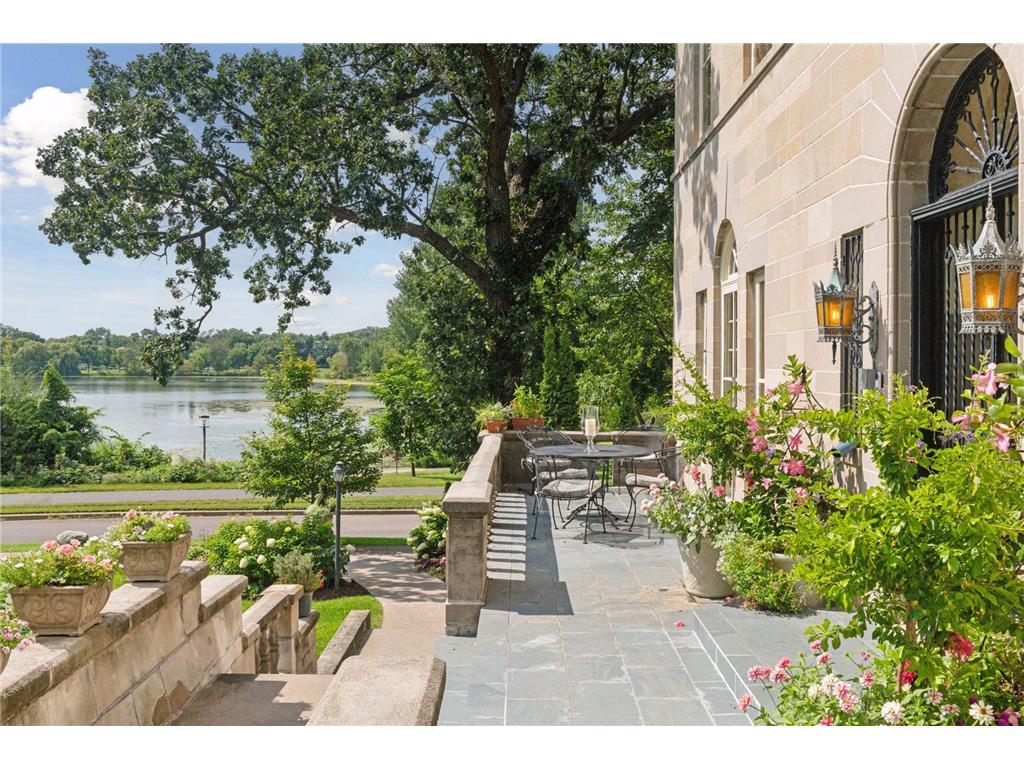 2308 W Lake Of The Isles Parkway Minneapolis MN 55405 - Lake of the Isles 6803462 image47