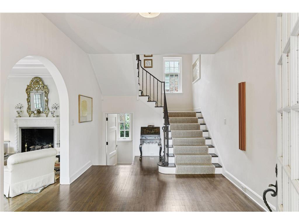 2308 W Lake Of The Isles Parkway Minneapolis MN 55405 - Lake of the Isles 6803462 image6