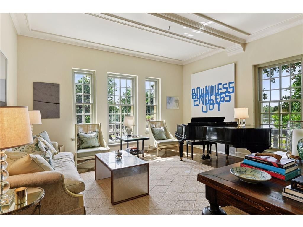 2308 W Lake Of The Isles Parkway Minneapolis MN 55405 - Lake of the Isles 6803462 image8