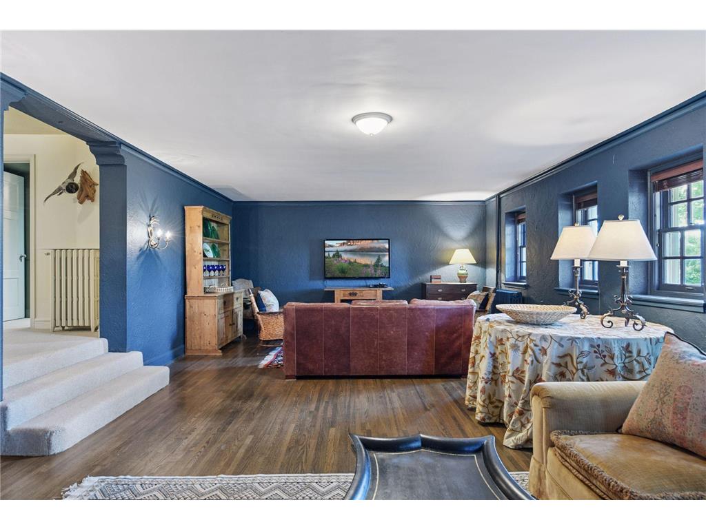 2308 W Lake Of The Isles Parkway Minneapolis MN 55405 - Lake of the Isles 7052417 image42
