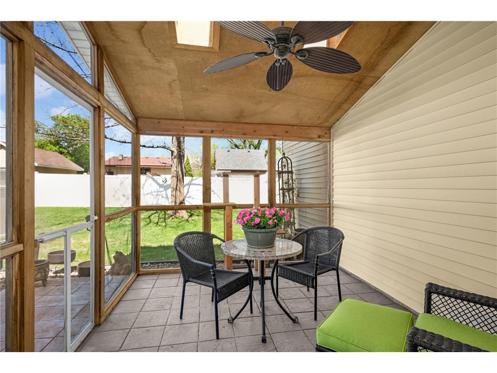 2308 Williams Drive Burnsville MN 55337 7063326 image14