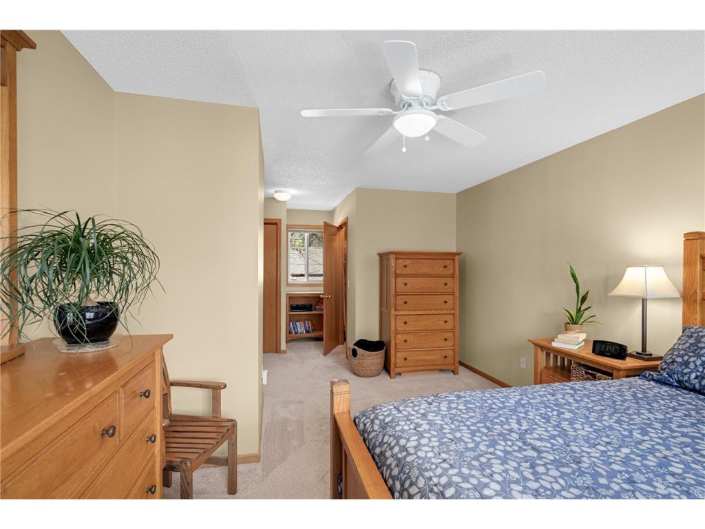 2308 Williams Drive Burnsville MN 55337 7063326 image18