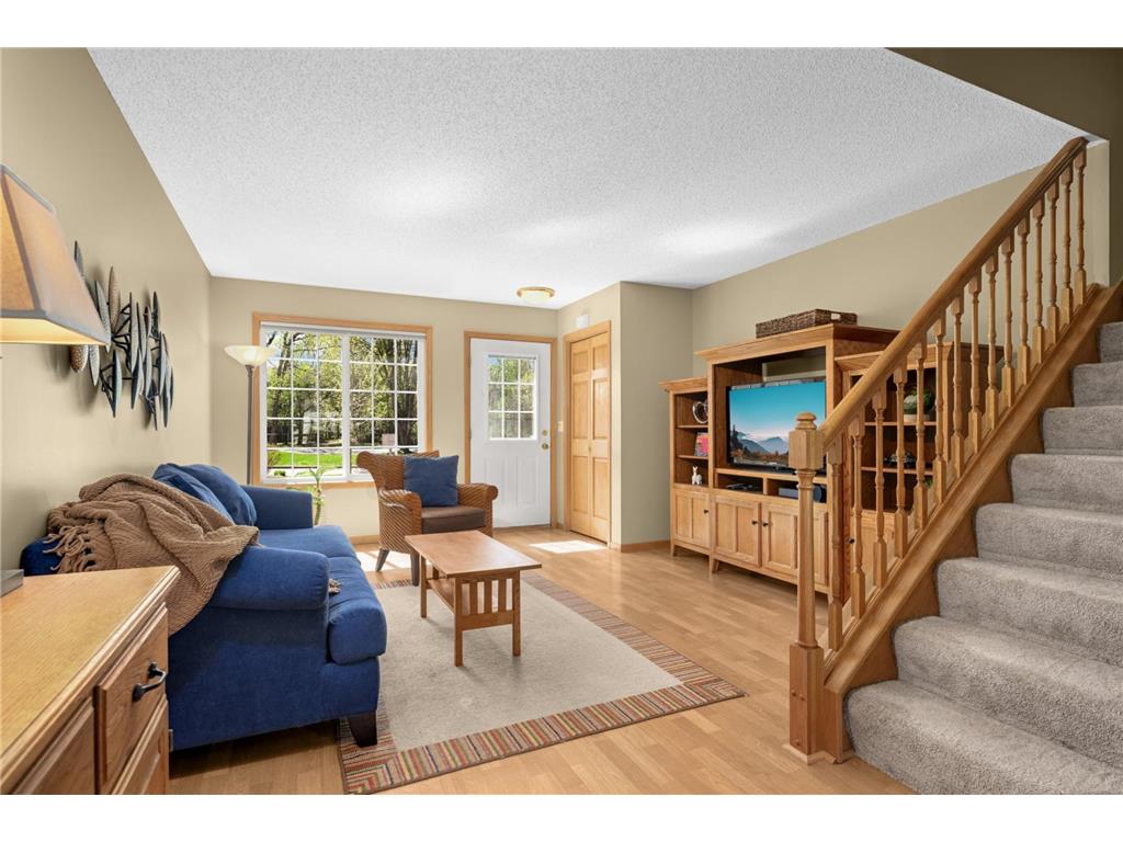 2308 Williams Drive Burnsville MN 55337 7063326 image4