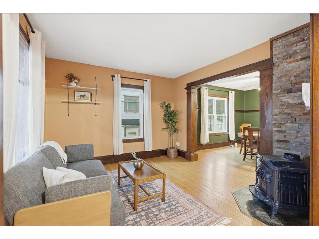 2309 E 32nd Street Minneapolis MN 55406 6814790 image3