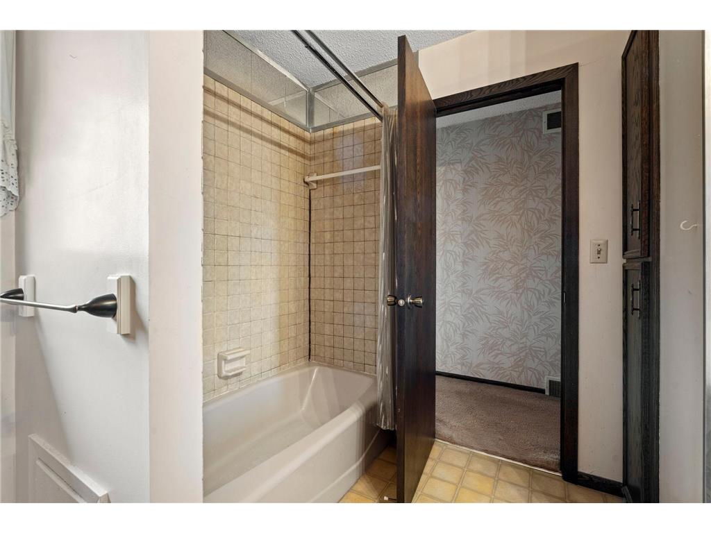 2309 Horizon Road Burnsville MN 55337 7036962 image37