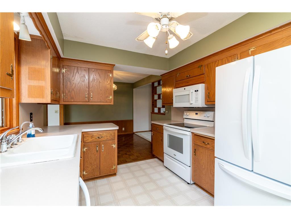 2309 W 95th Street Bloomington MN 55431 7106614 image12