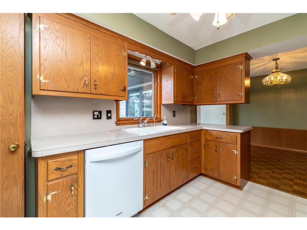 2309 W 95th Street Bloomington MN 55431 7106614 image13