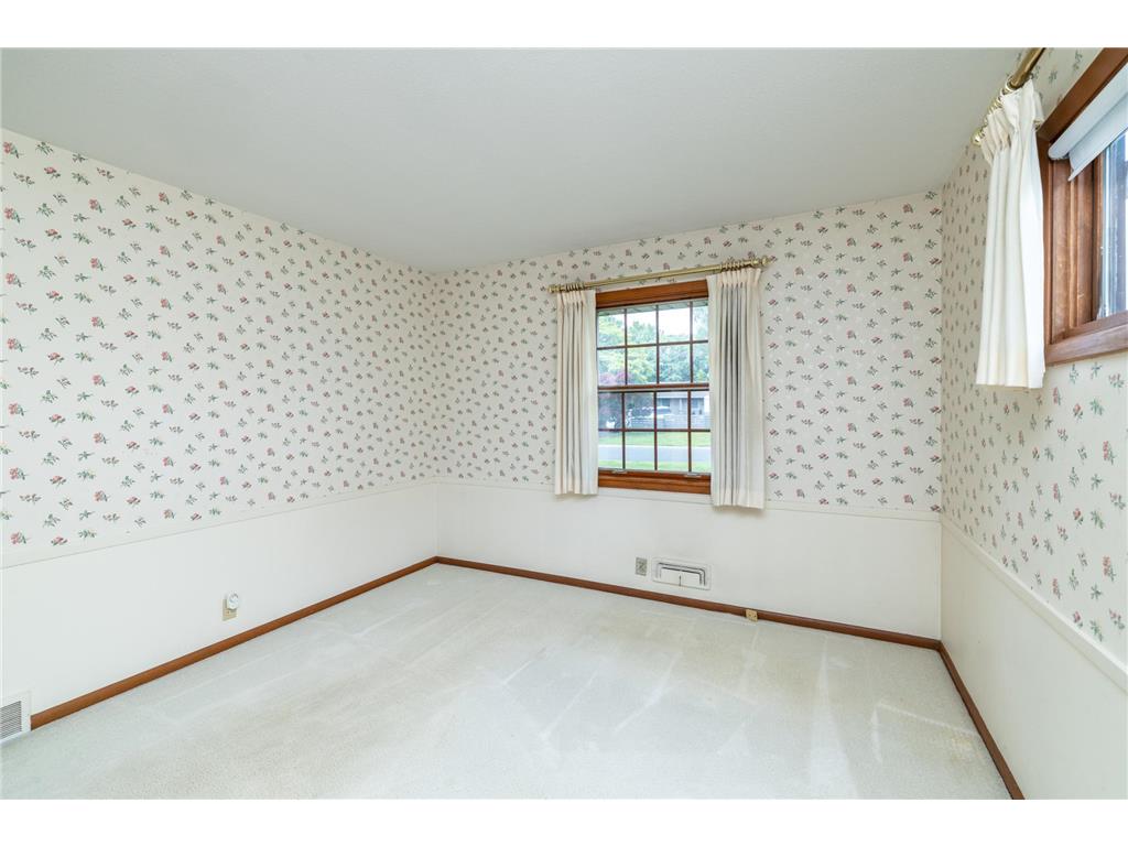 2309 W 95th Street Bloomington MN 55431 7106614 image20