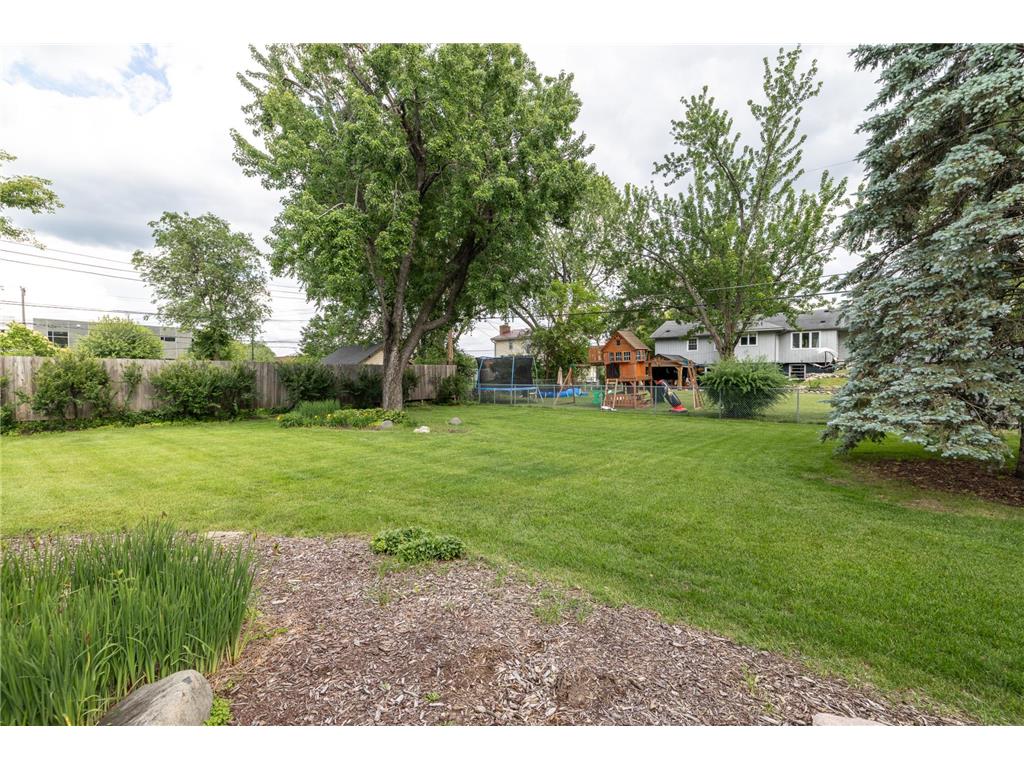 2309 W 95th Street Bloomington MN 55431 7106614 image40