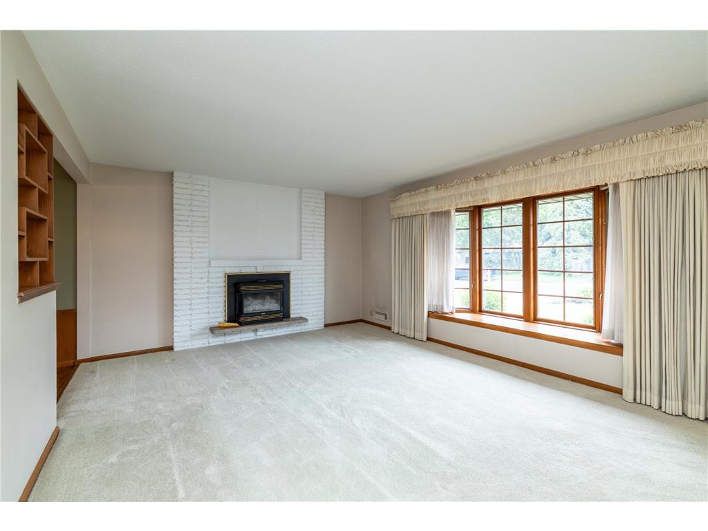 2309 W 95th Street Bloomington MN 55431 7106614 image5