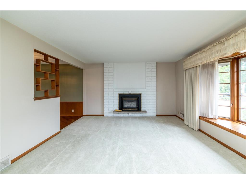2309 W 95th Street Bloomington MN 55431 7106614 image6