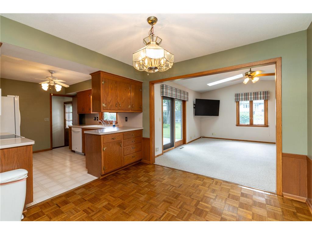 2309 W 95th Street Bloomington MN 55431 7106614 image7