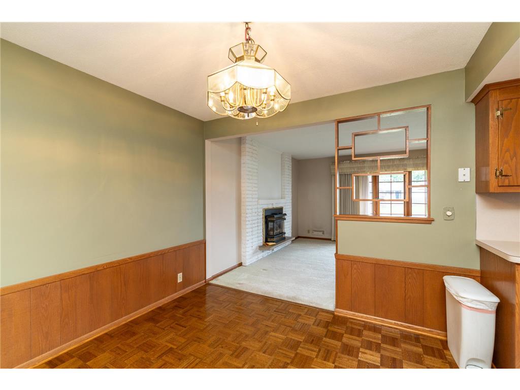 2309 W 95th Street Bloomington MN 55431 7106614 image9