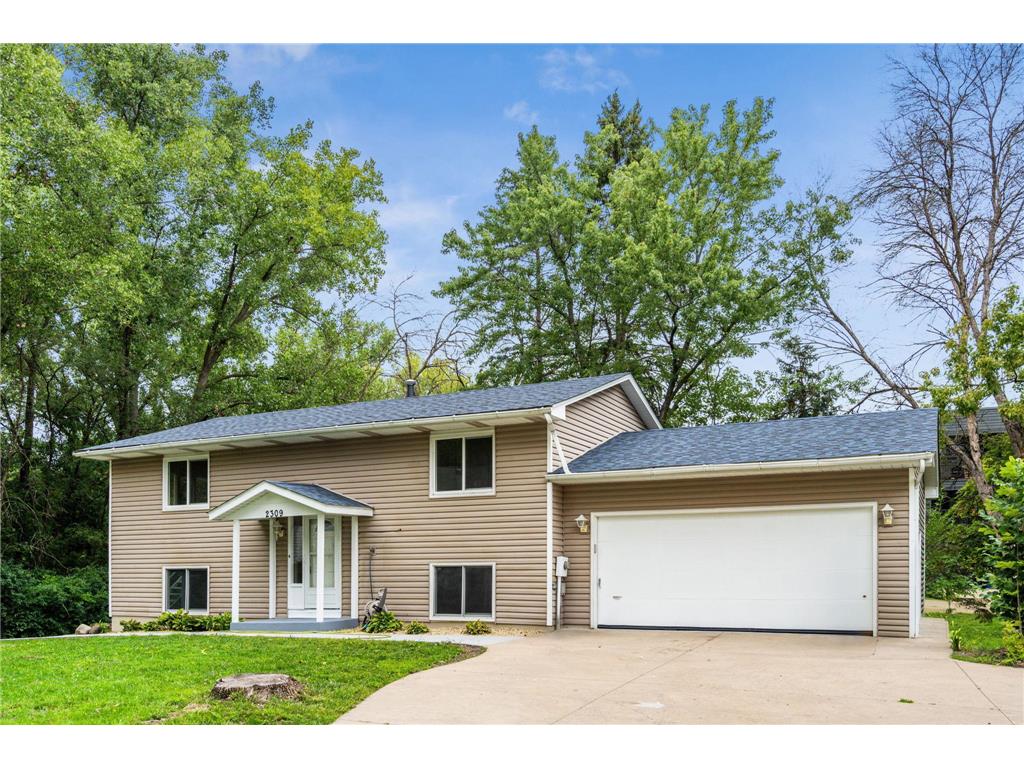 2309 Woodbridge Circle Roseville MN 55113 6422951 image1