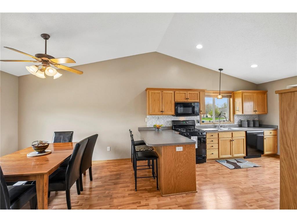 23092 Navajo Street NW Saint Francis MN 55070 7052509 image6
