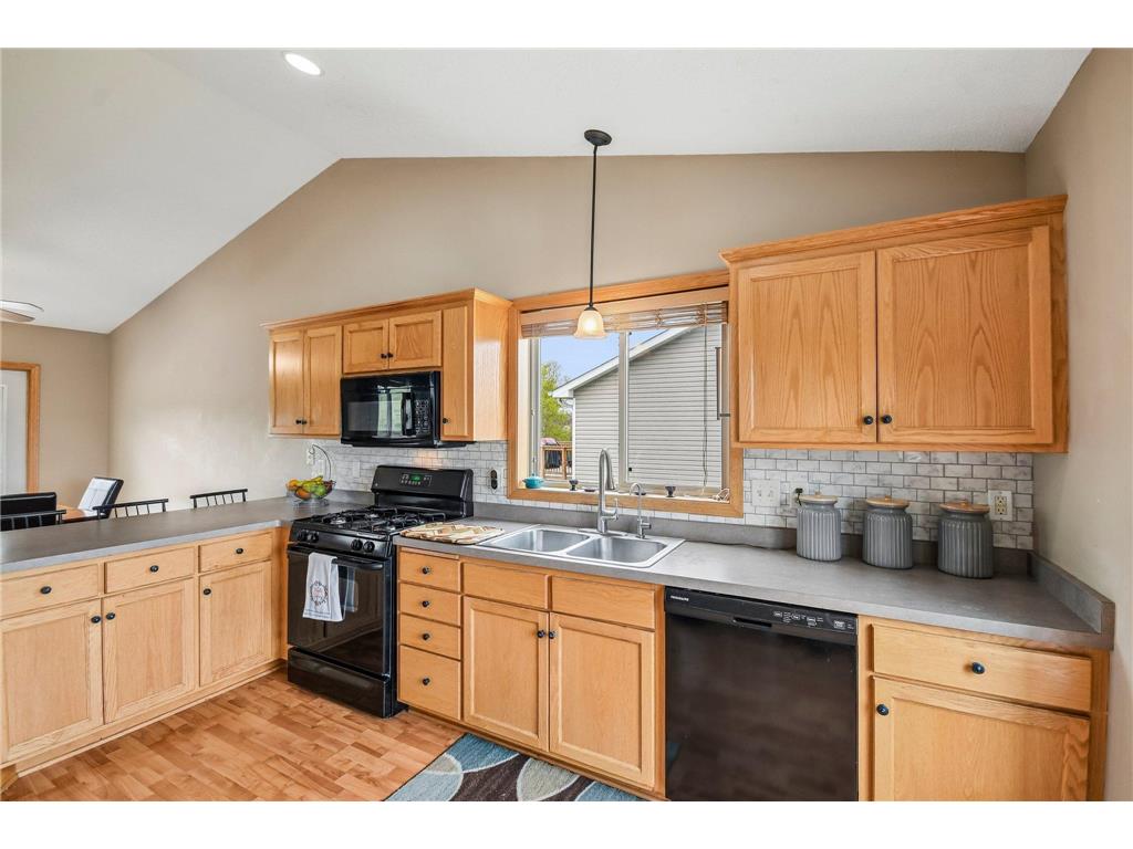 23092 Navajo Street NW Saint Francis MN 55070 7052509 image9