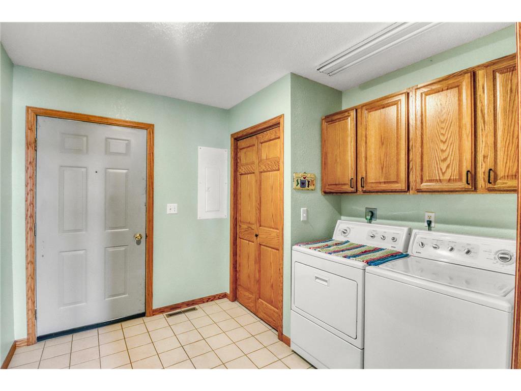 23093 Roosevelt Beach Lane Detroit Lakes MN 56501 - Melissa 7021586 image37