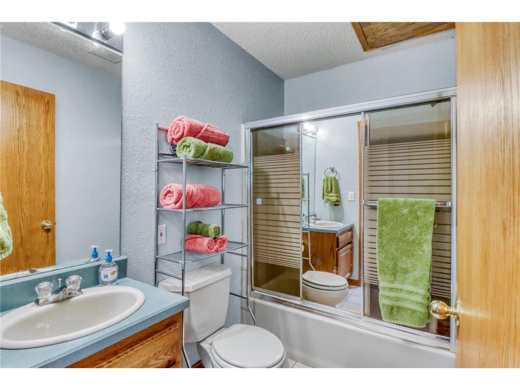 23093 Roosevelt Beach Lane Detroit Lakes MN 56501 - Melissa 7021586 image48