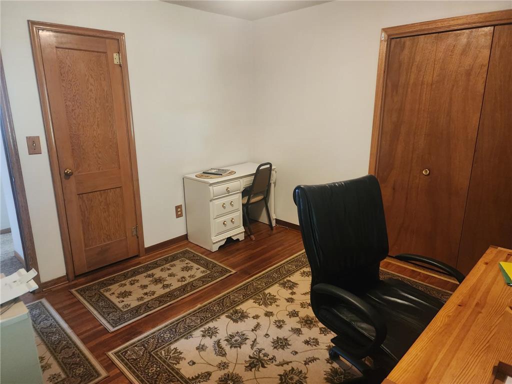 231 1st Street N Franklin MN 55333 7100741 image9