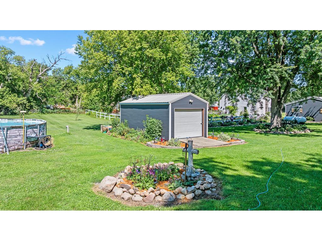 231 4th Street Garvin MN 56132 7107980 image10