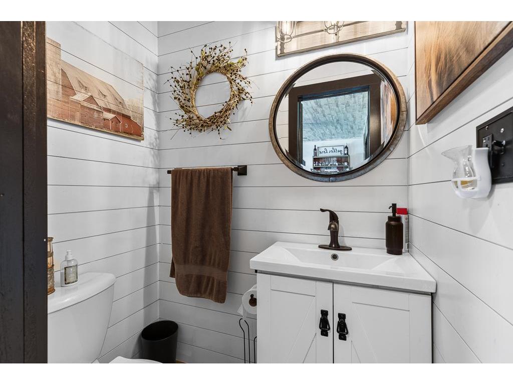 231 4th Street Garvin MN 56132 7107980 image28