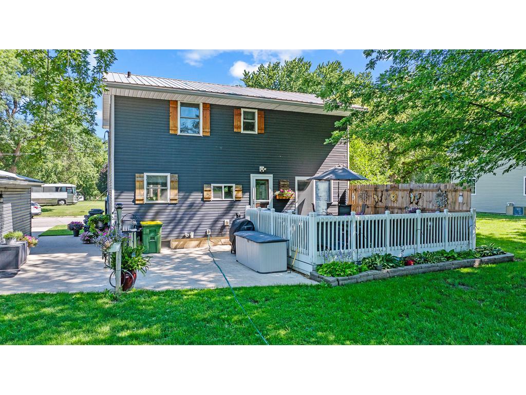 231 4th Street Garvin MN 56132 7107980 image4