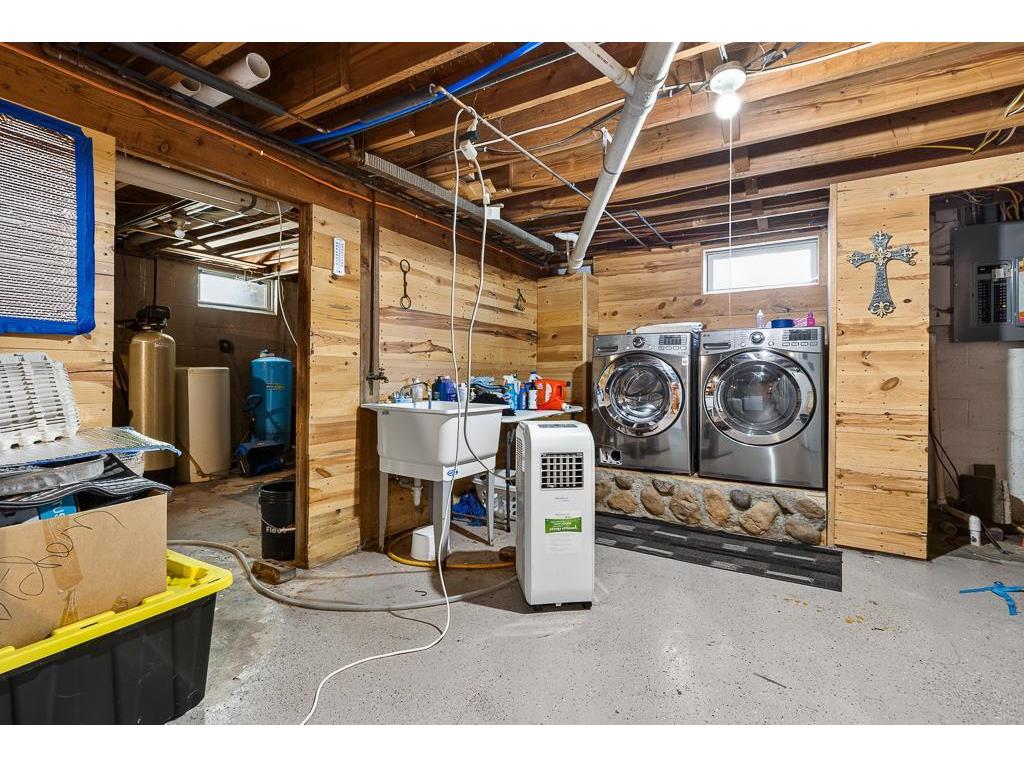 231 4th Street Garvin MN 56132 7107980 image42