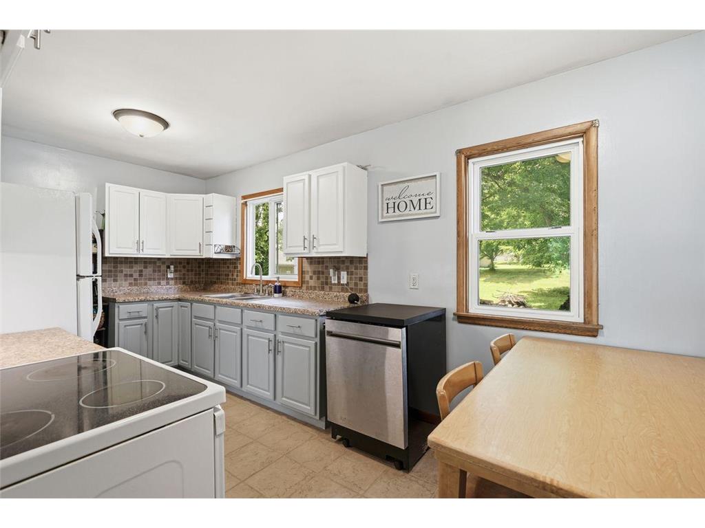 231 4th Street Holdingford MN 56340 7091836 image8
