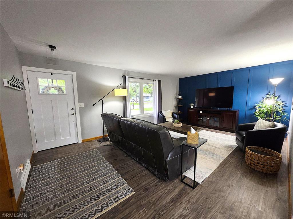 231 Allan Avenue North Mankato MN 56003 7081111 image3