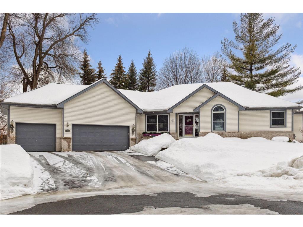 231 Hilltop Lane, Waconia, MN 55387 MLS 6311841 Edina Realty