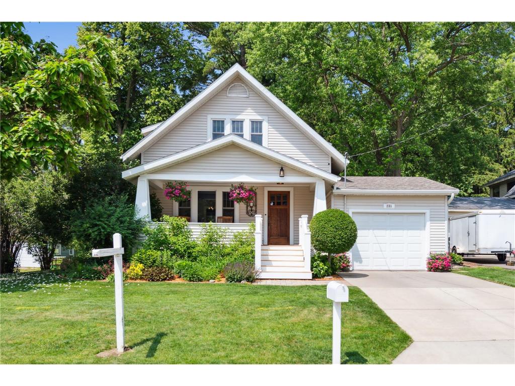 231 Johnson Street Woodville WI 54028 6386940 image1