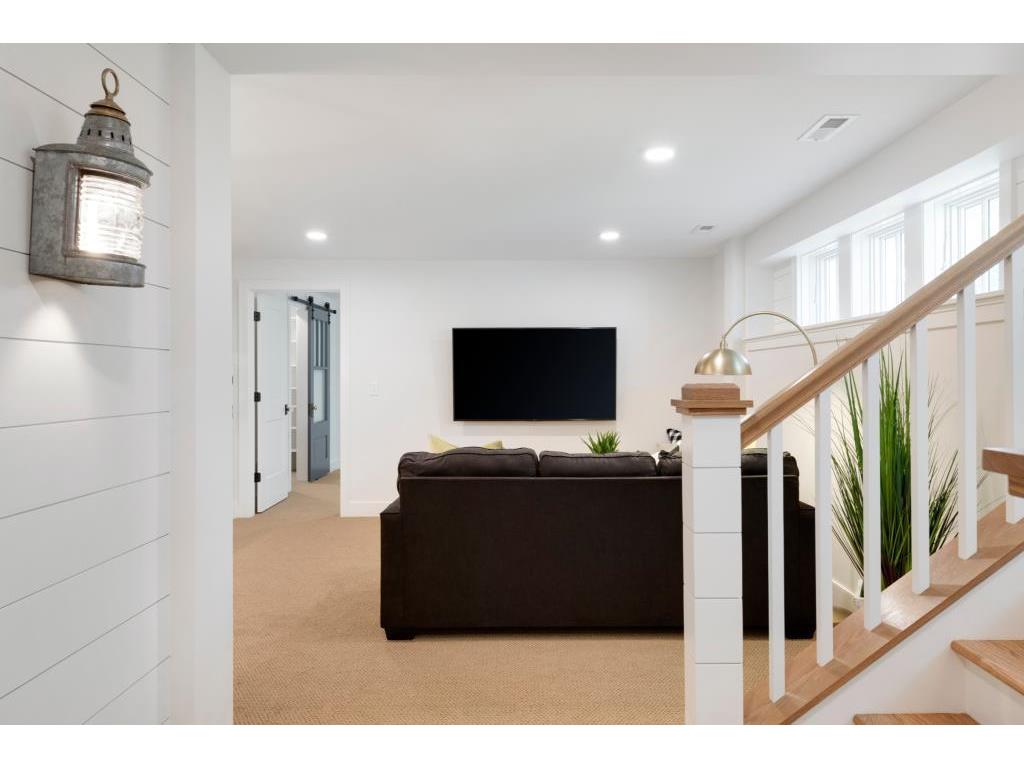 231 Manitoba Avenue N #Main Level Wayzata MN 55391 - Lake Minnetonka 7009811 image7