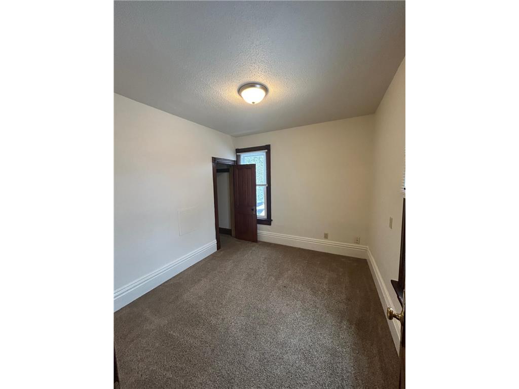 231 S Prairie Avenue Fairmont MN 56031 6822732 image18